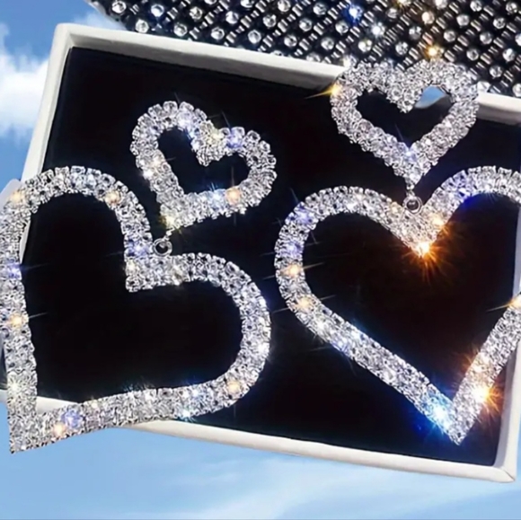 Beautiful s925 double dangle Heart Earrings - Picture 6 of 8